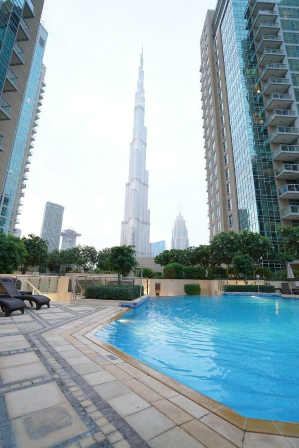 Elite Royal Apartment - Full Burj Khalifa & Fountain View - 2 Bedrooms And 1 Open Bedroom Without Partition Dubai Eksteriør bilde